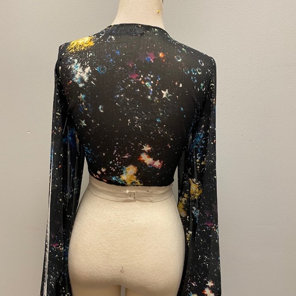 Galaxy print wrap blouse - Picture 4 of 7